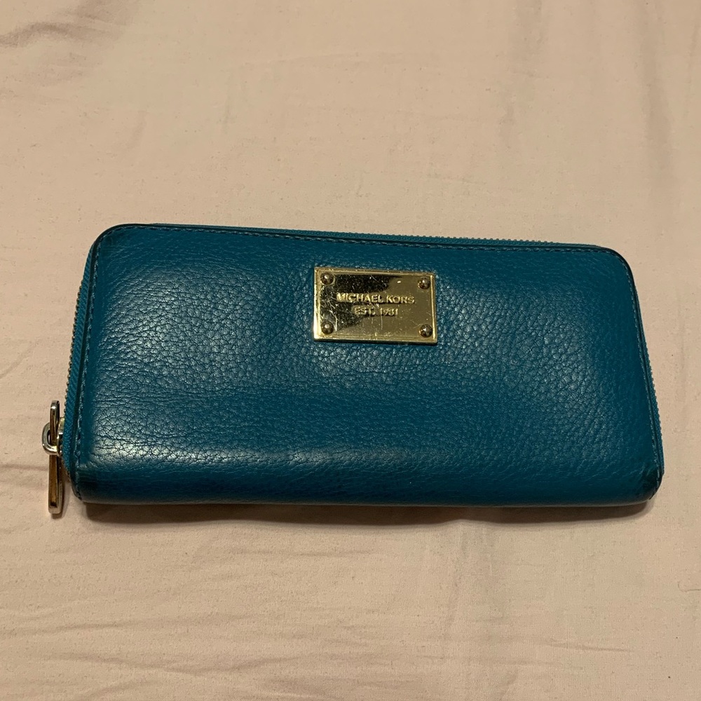 Michael Kors Turquoise Wallet